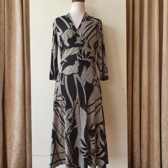 Vintage Sussan Blackcream Stretch Knit 